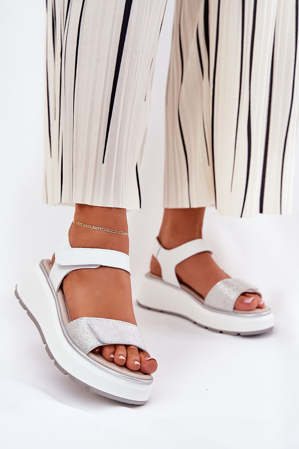  Telitalpú model 212578 Step in style 