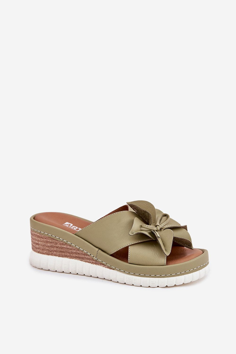  Papucs model 212702 Step in style 