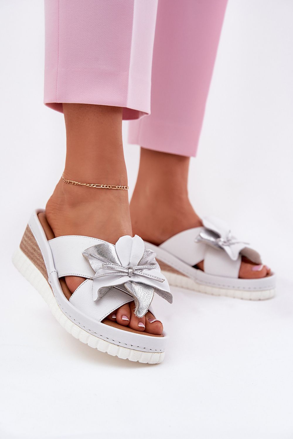 Papucs model 212703 Step in style 