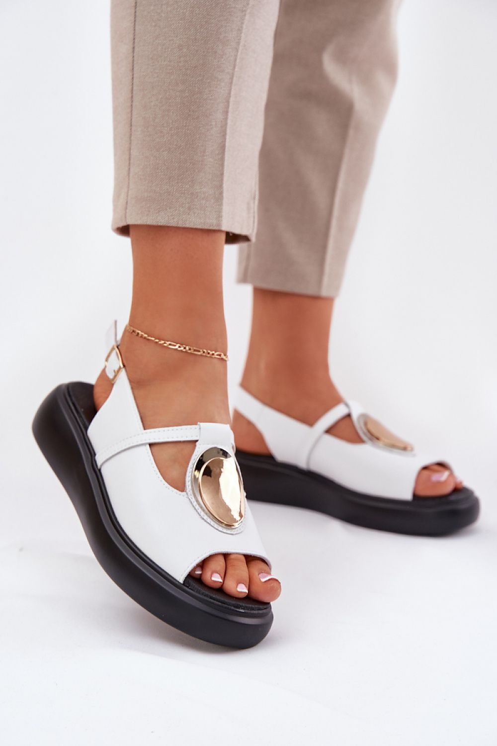  Telitalpú model 212713 Step in style 