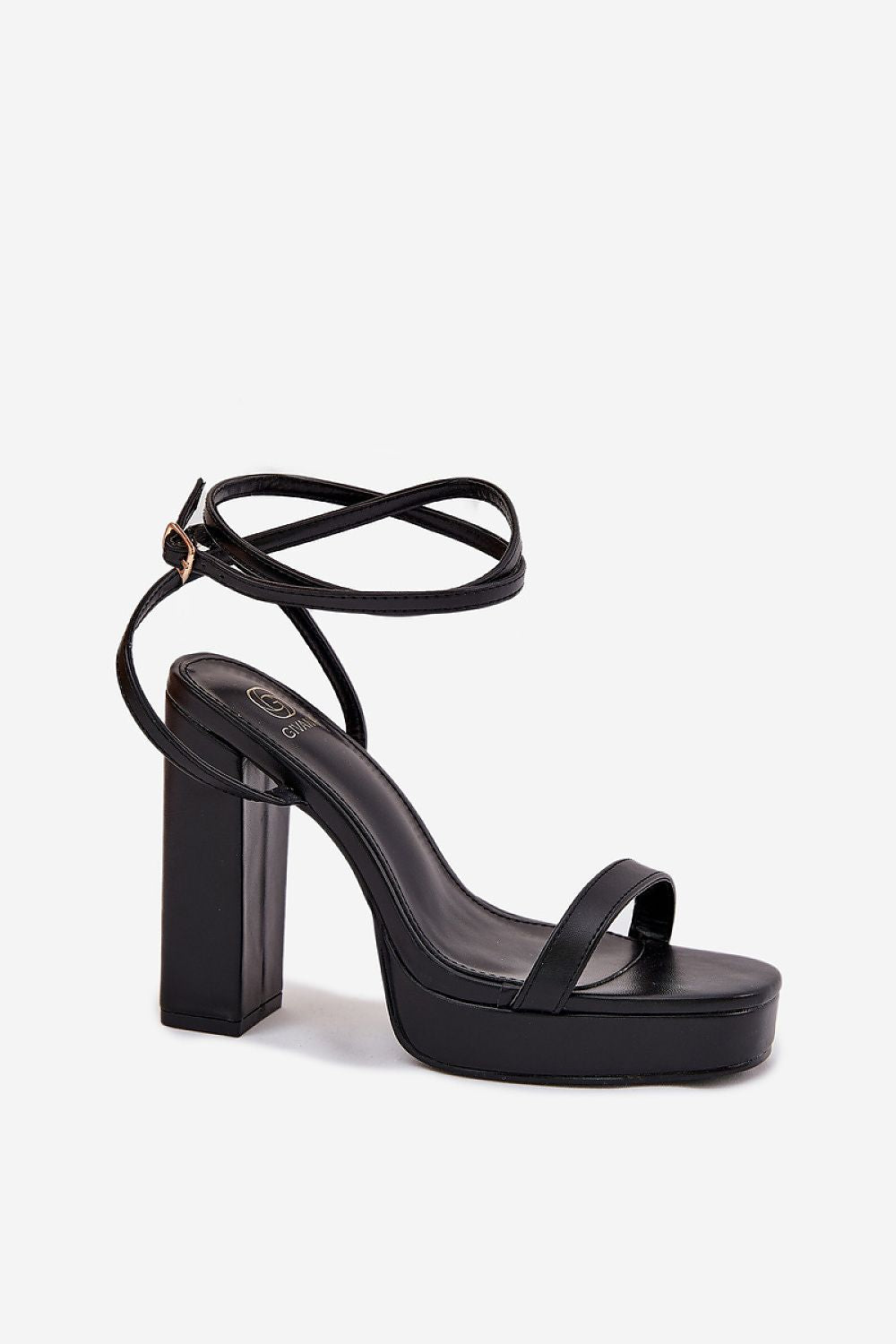  Magassarkú szandál model 212822 Step in style 