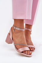  Magassarkú szandál model 213010 Step in style 