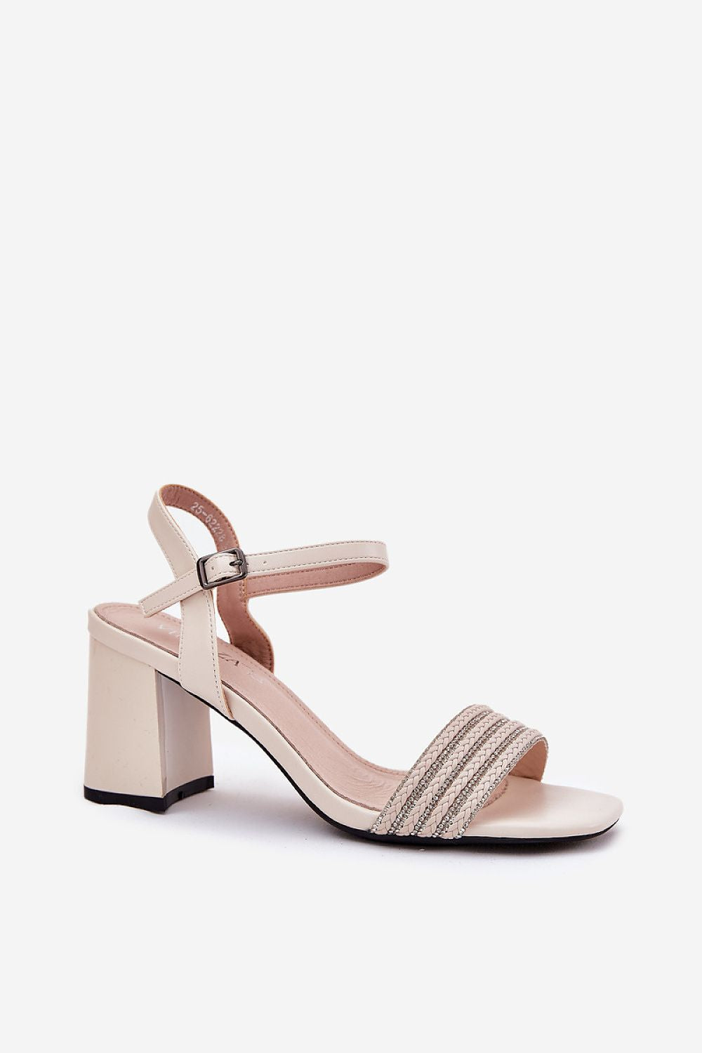  Magassarkú szandál model 213018 Step in style 