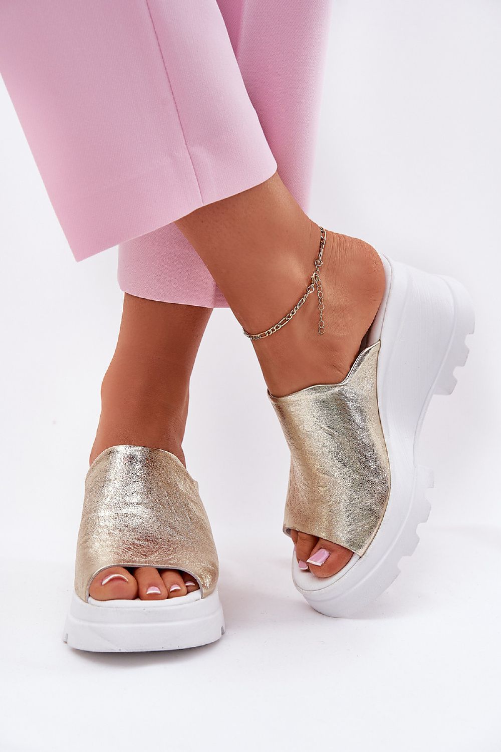  Papucs model 213034 Step in style 
