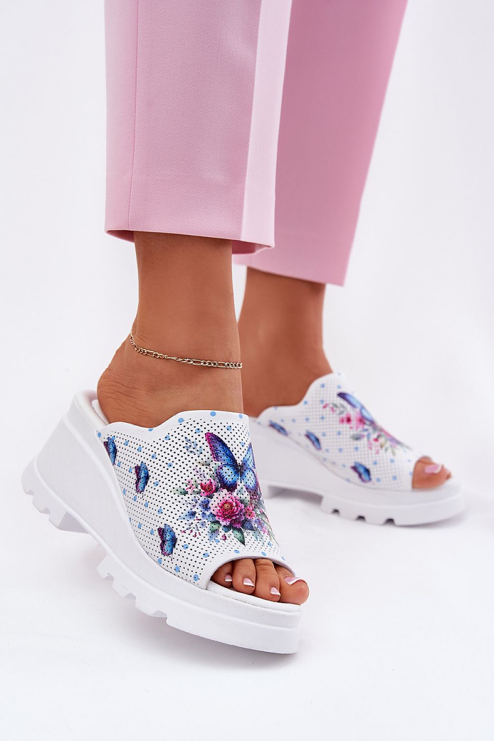 Papucs model 213035 Step in style 