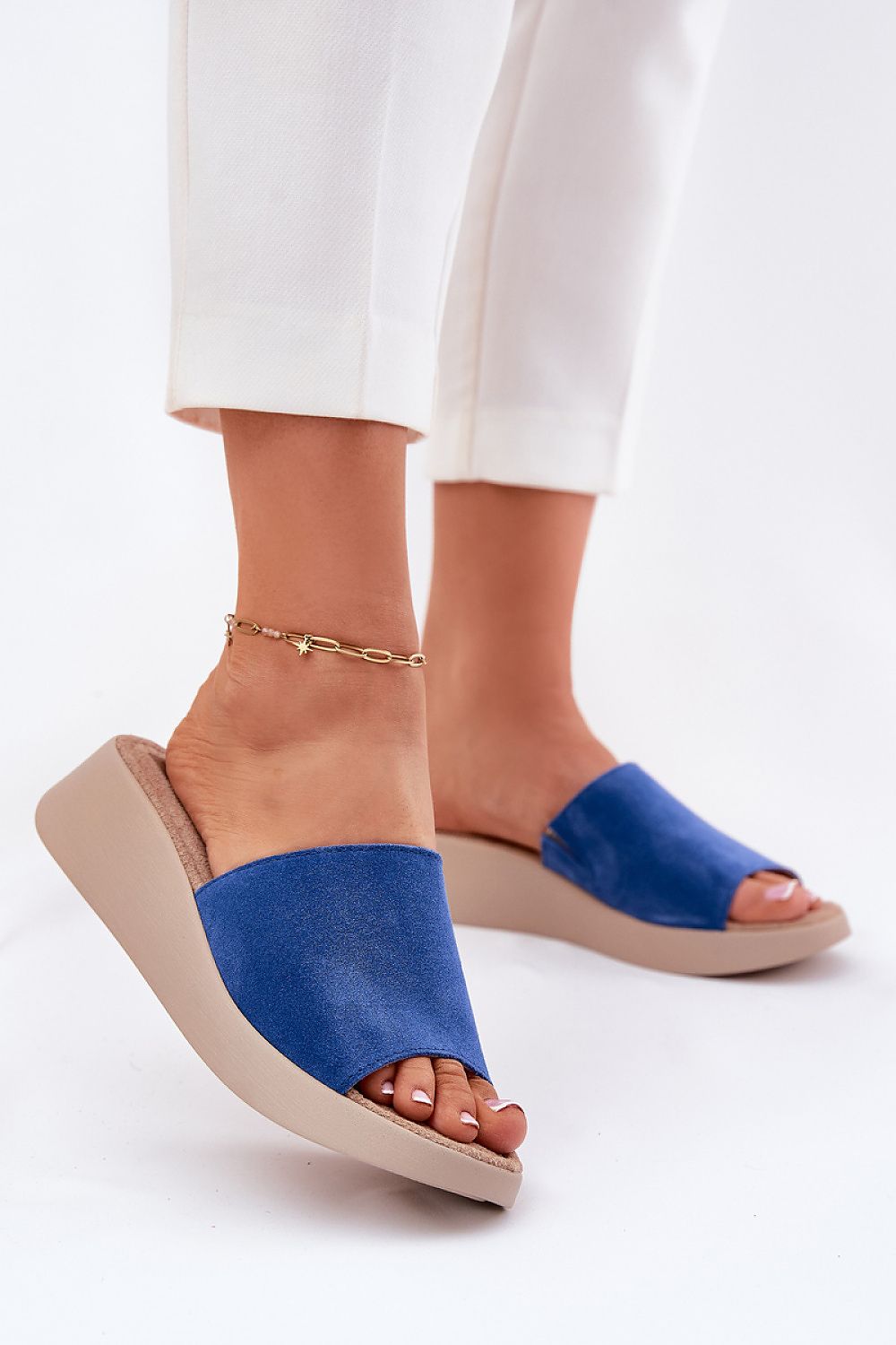  Papucs model 213045 Step in style 