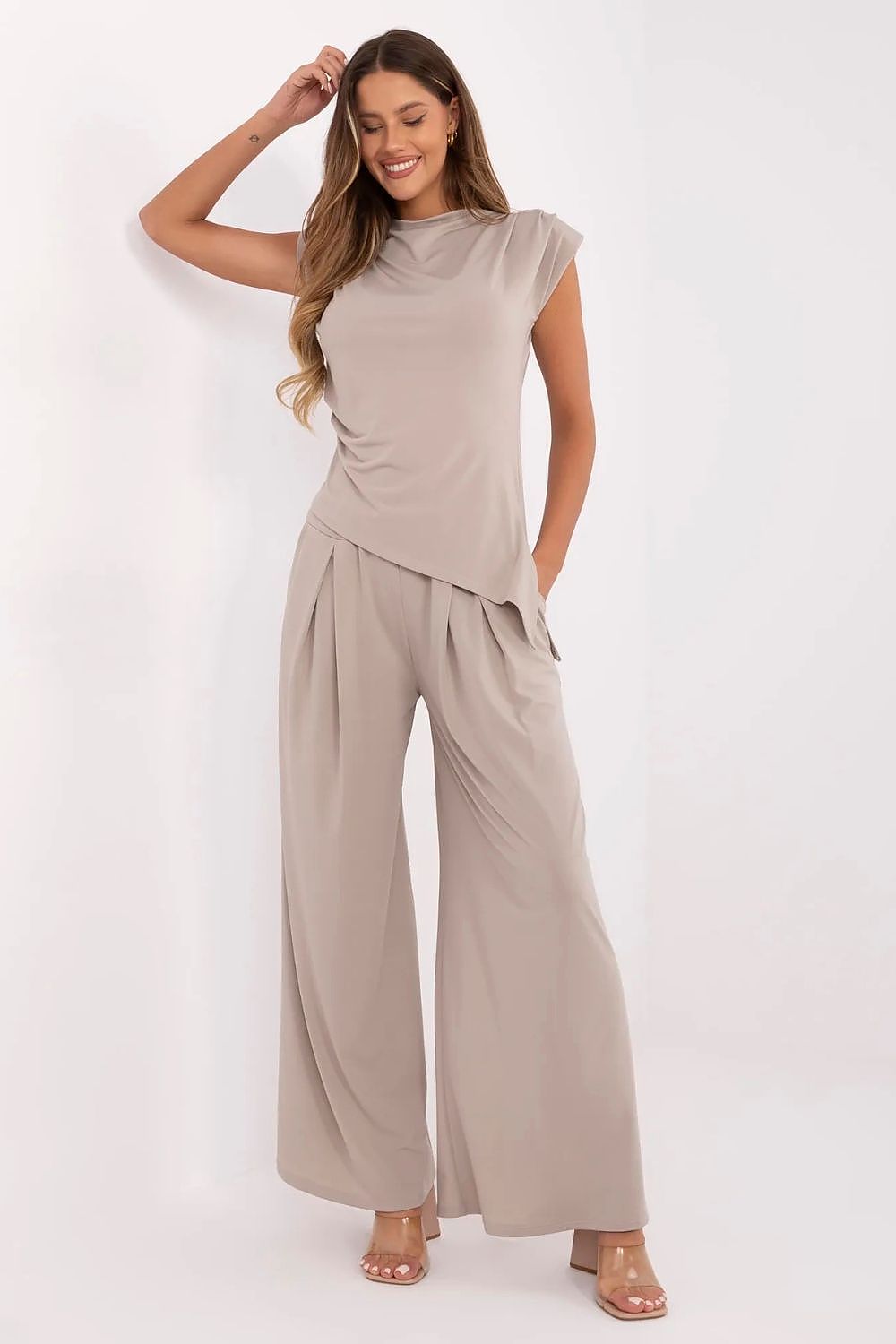  Együttes model 211277 Italy Moda 