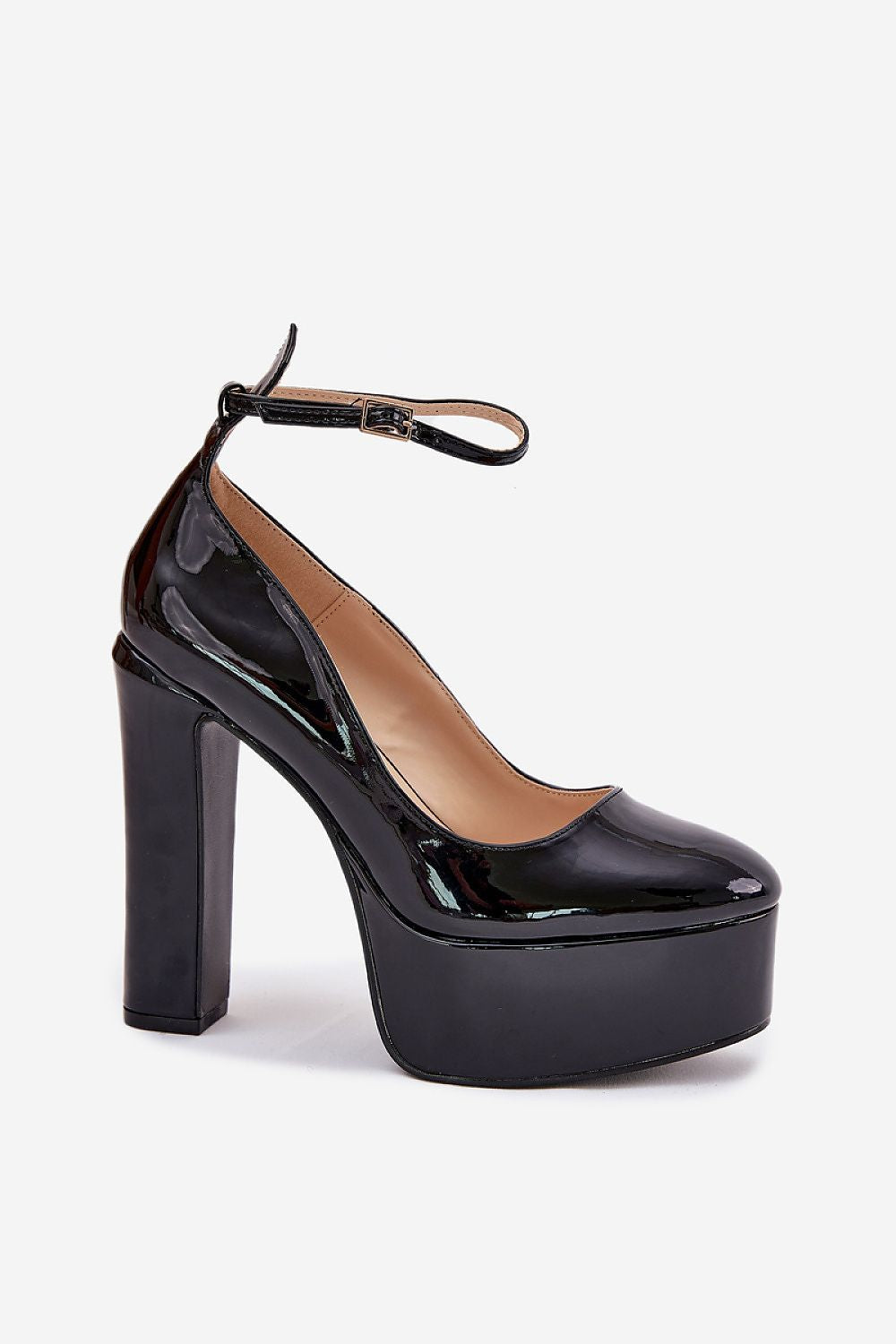  Magassárkú körömcipő model 213885 Step in style 