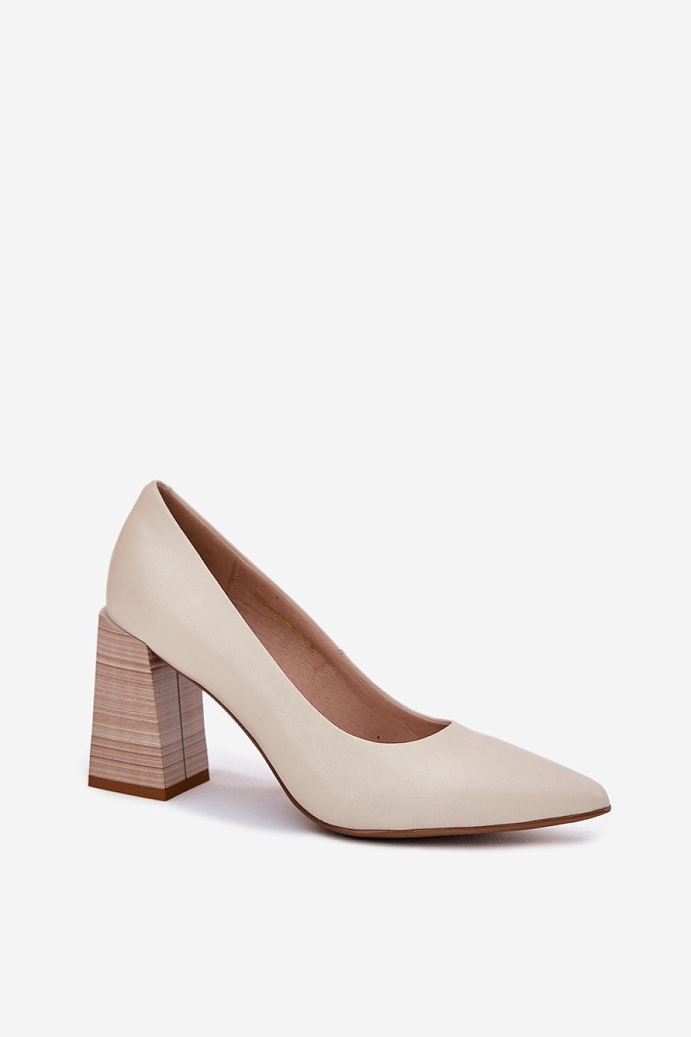  Magassárkú körömcipő model 213892 Step in style 