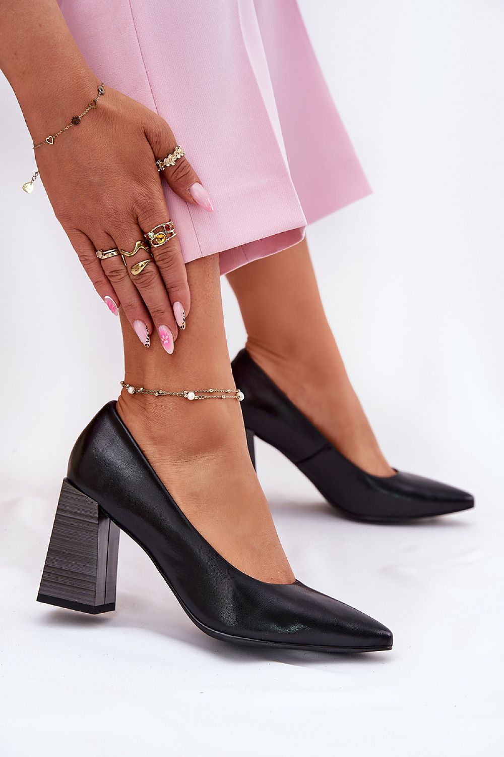  Magassárkú körömcipő model 213893 Step in style 