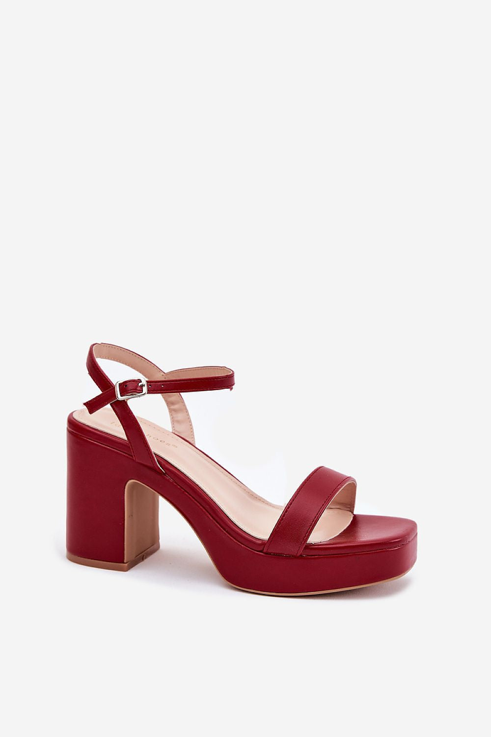  Magassarkú szandál model 214094 Step in style 