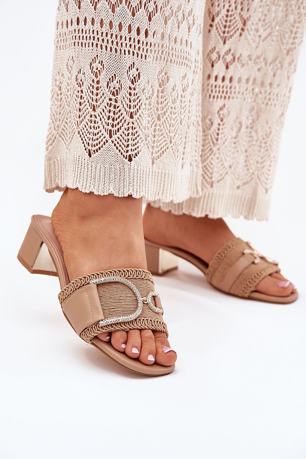  Papucs model 214132 Step in style 