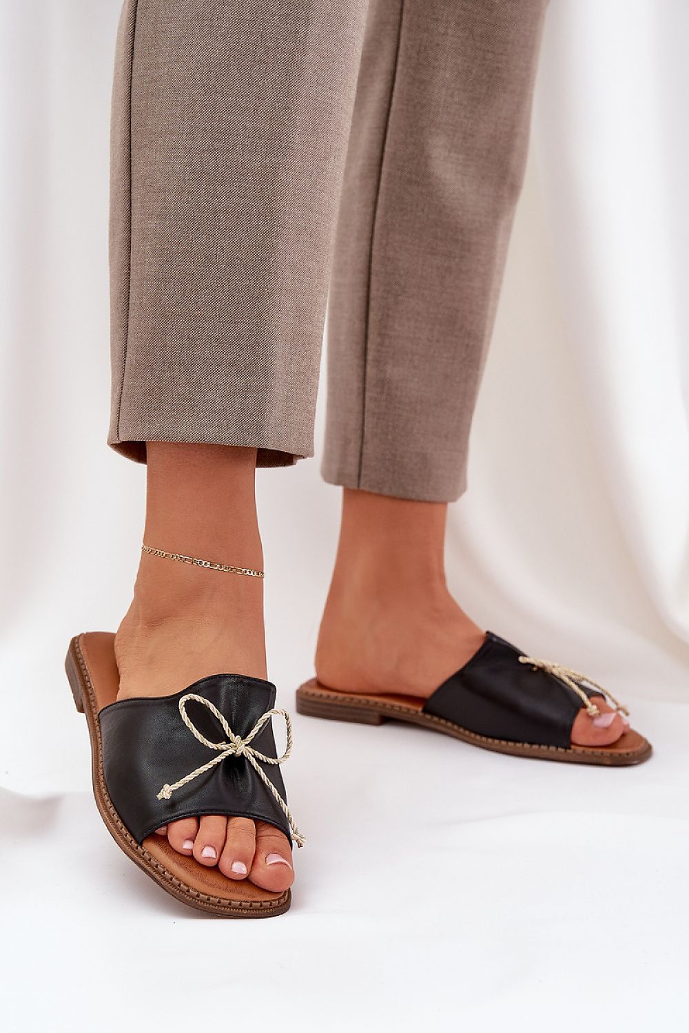  Papucs model 214363 Step in style 