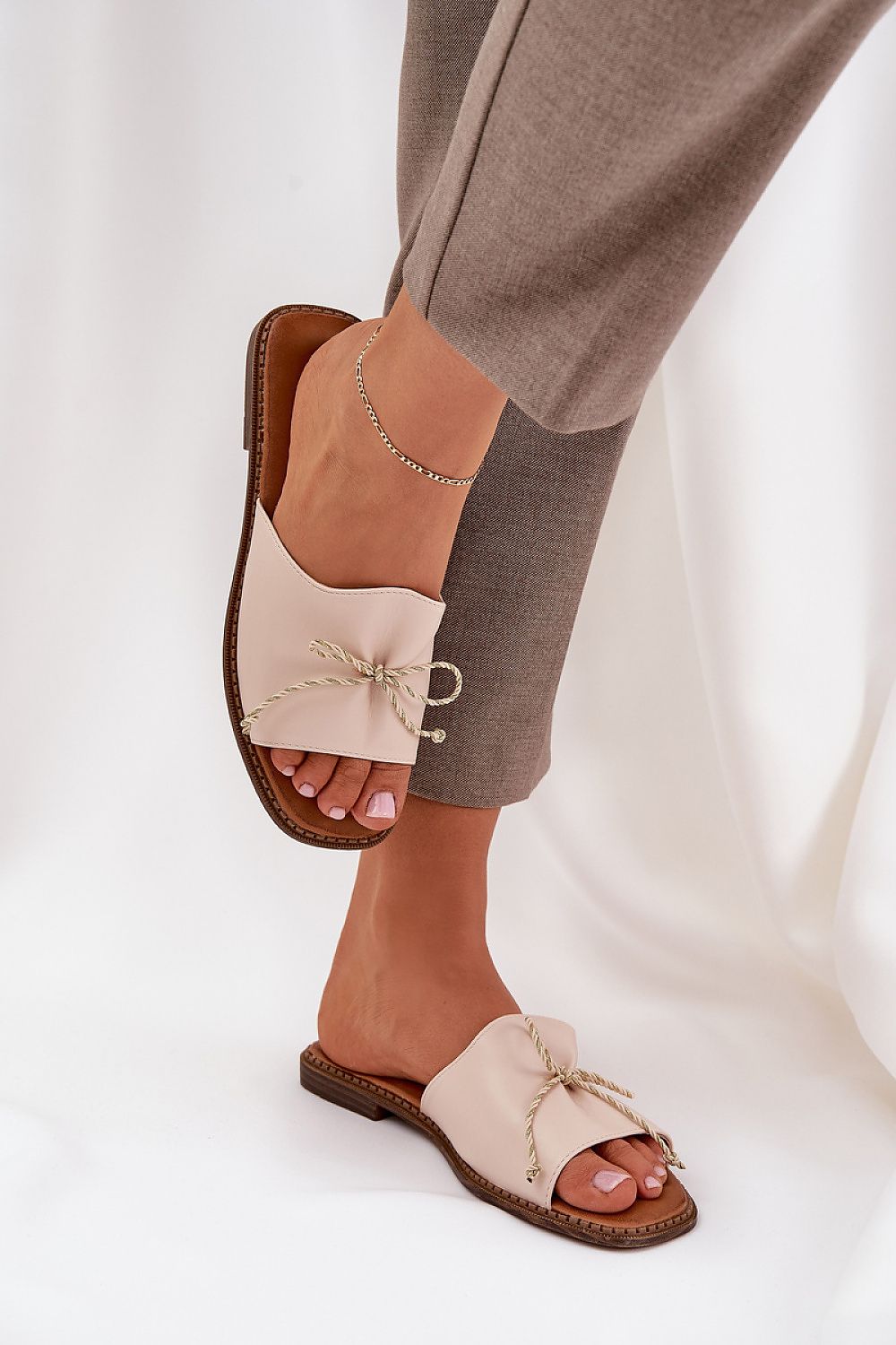  Papucs model 214365 Step in style 