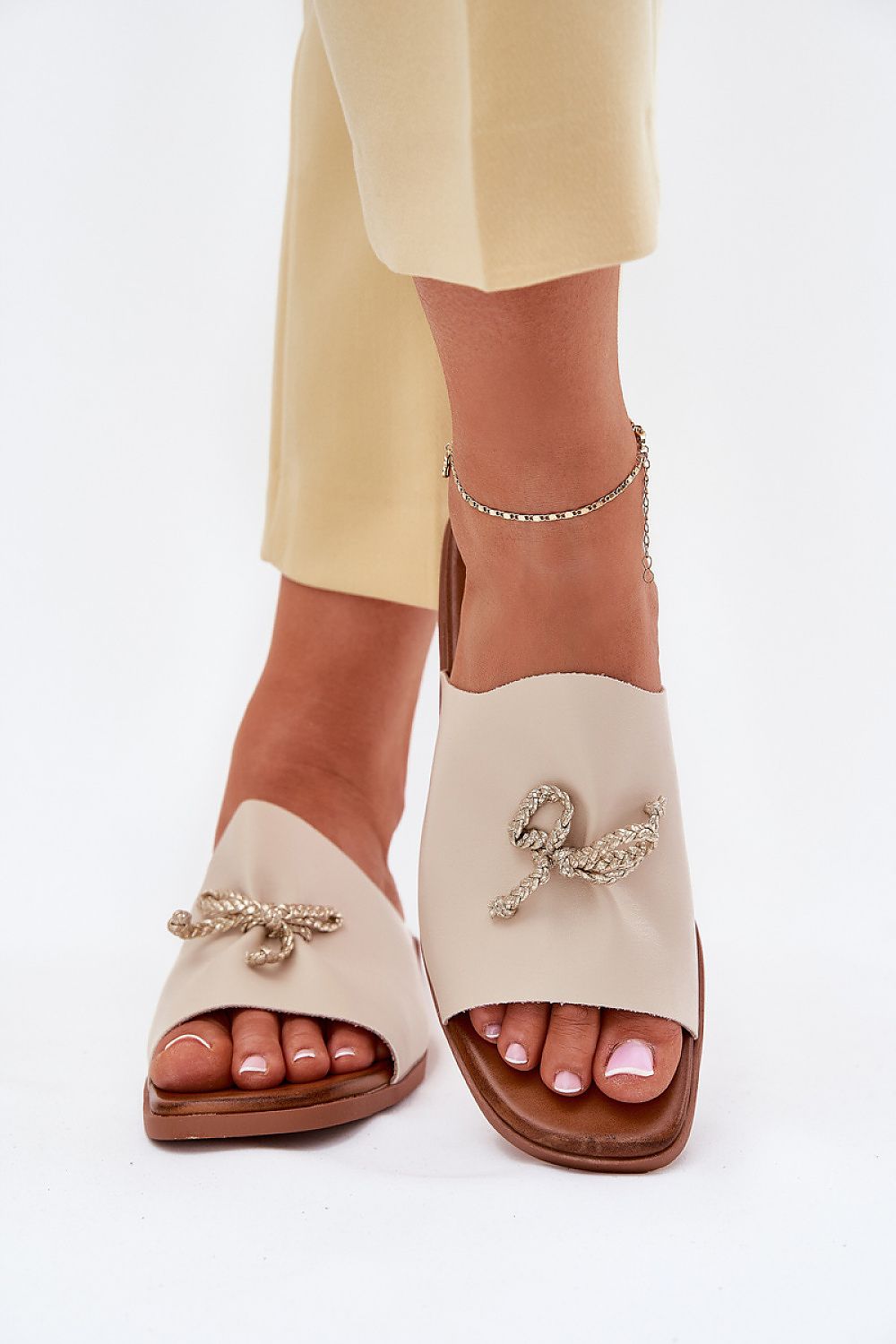  Papucs model 214377 Step in style 