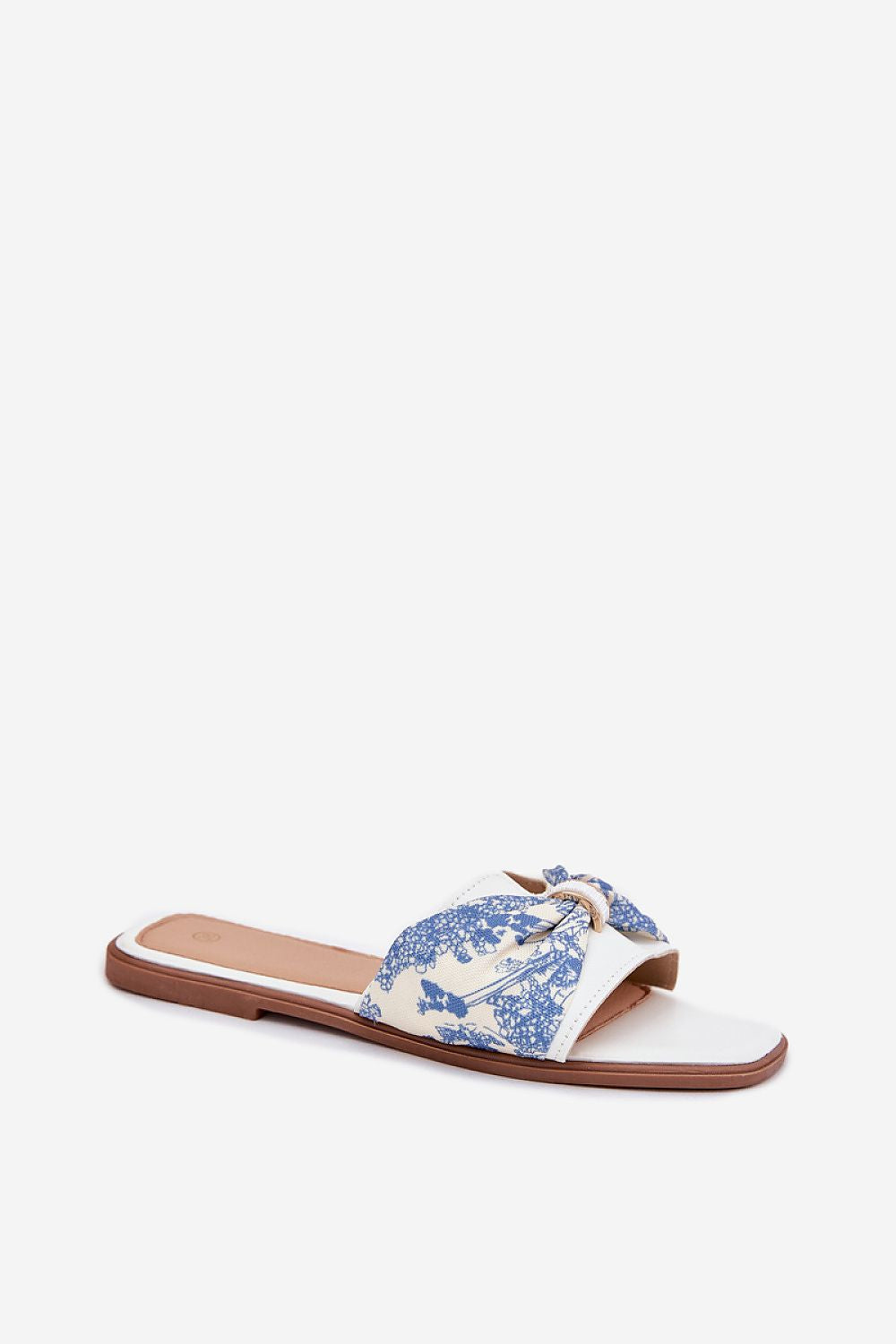  Papucs model 214717 Step in style 