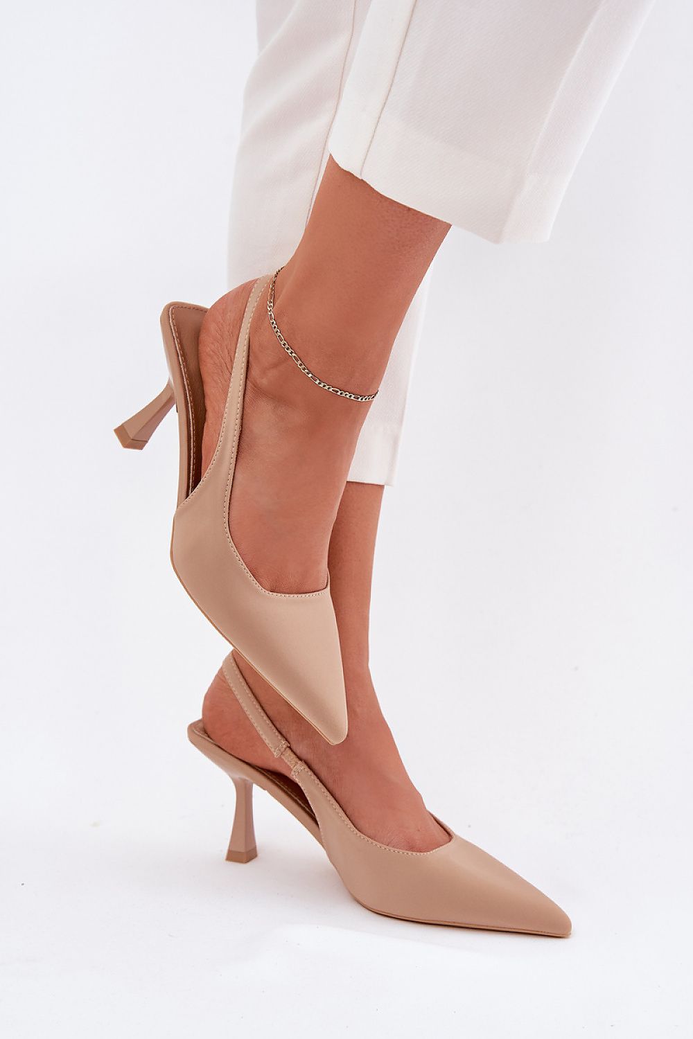  Magassarkú szandál model 214992 Step in style 