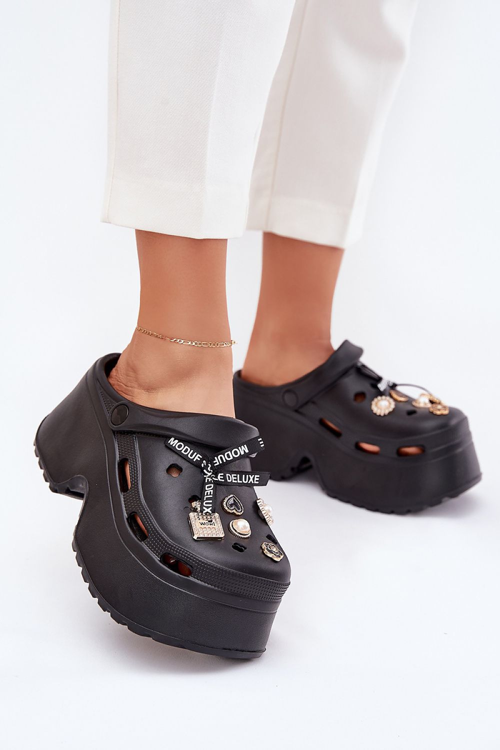  Papucs model 215050 Step in style 