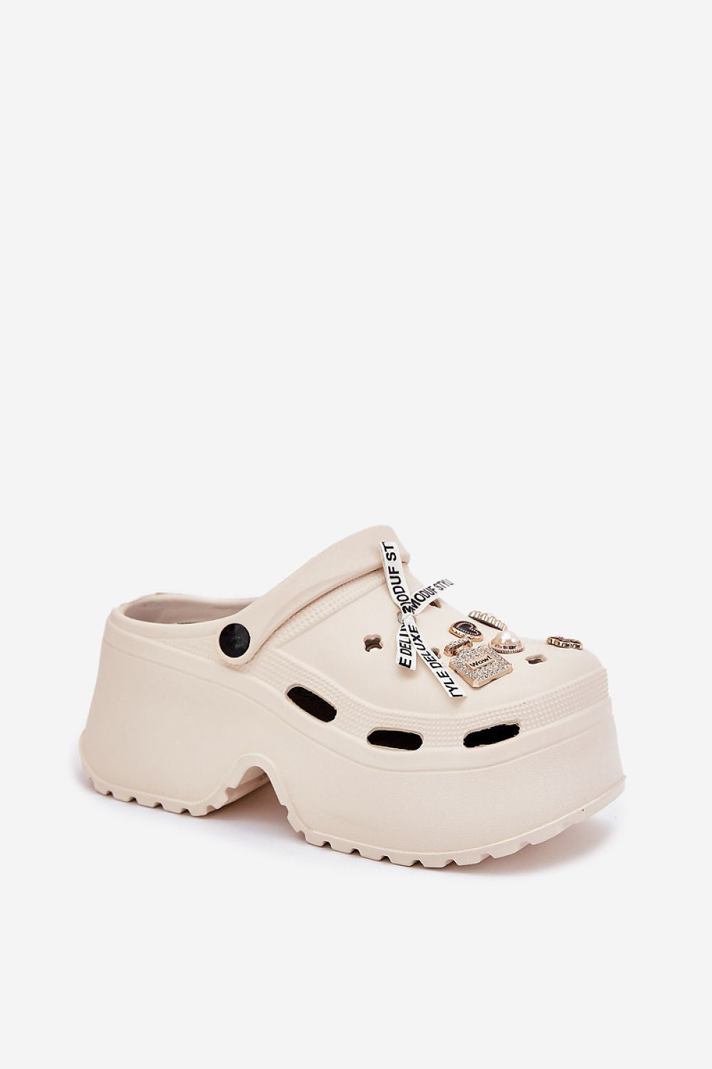  Papucs model 215051 Step in style 