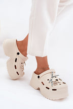  Papucs model 215051 Step in style 