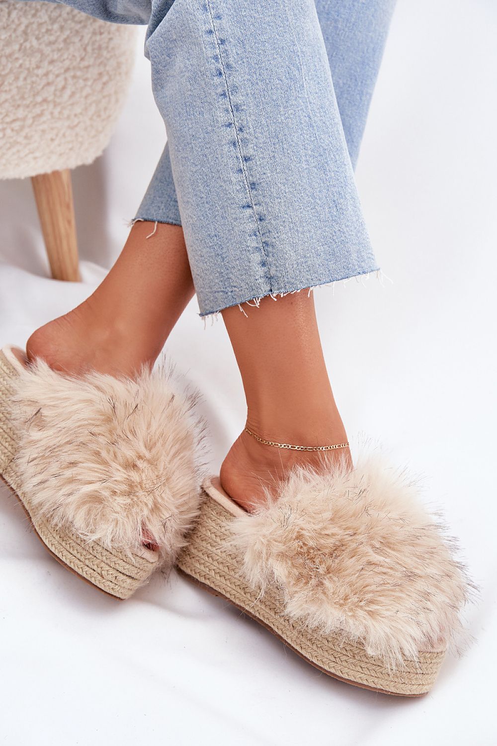 Papucs model 215054 Step in style 