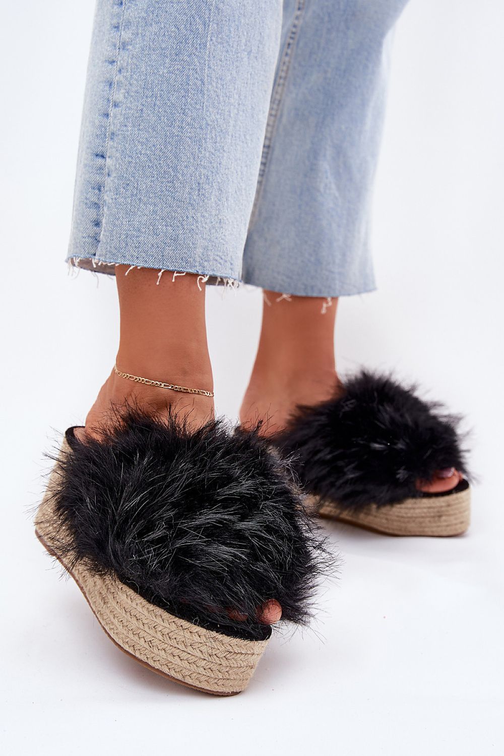  Papucs model 215056 Step in style 
