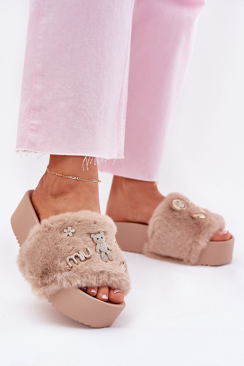  Papucs model 215059 Step in style 