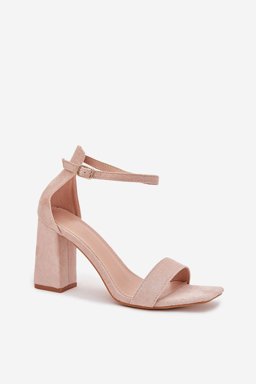  Magassarkú szandál model 215702 Step in style 