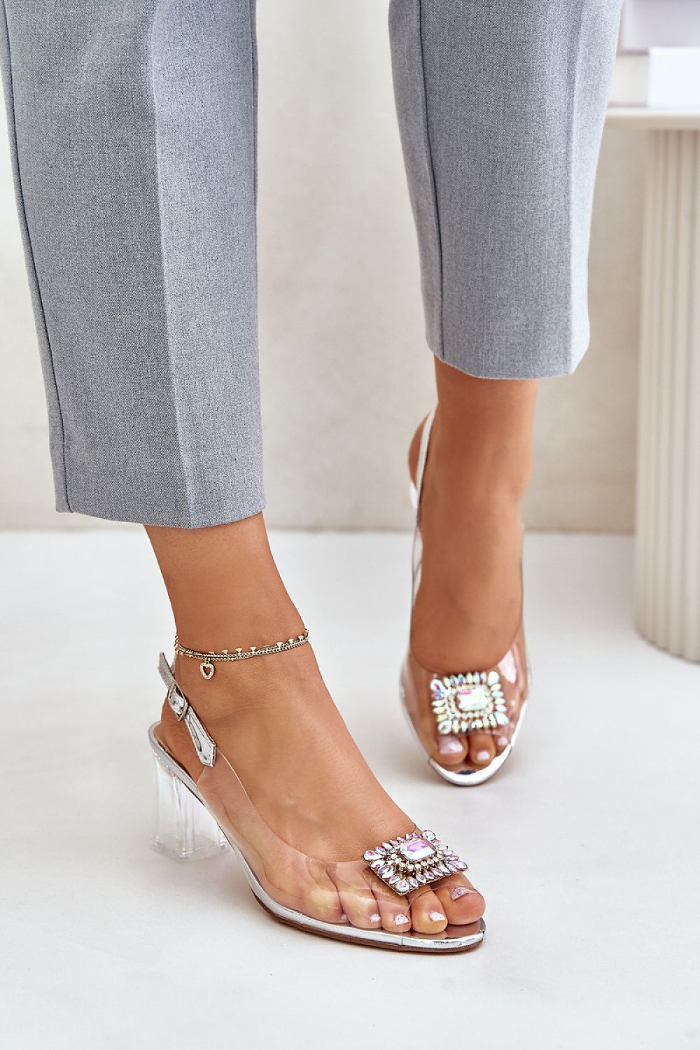  Magassarkú szandál model 215722 Step in style 