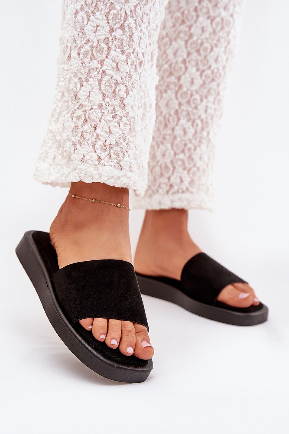  Papucs model 215738 Step in style 