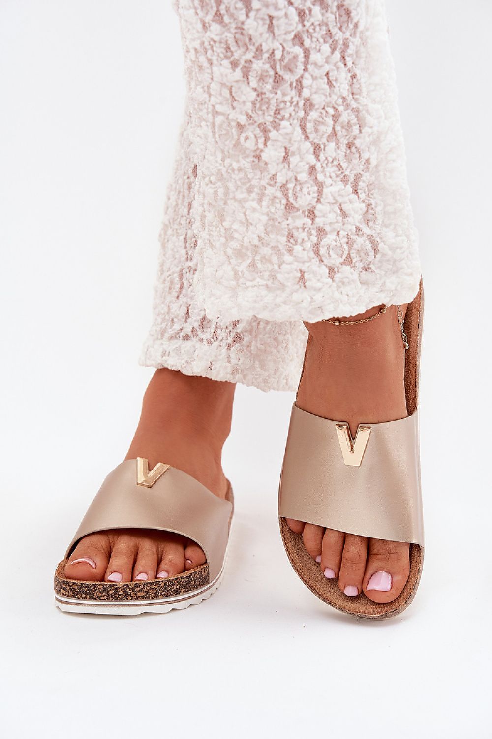  Papucs model 215745 Step in style 