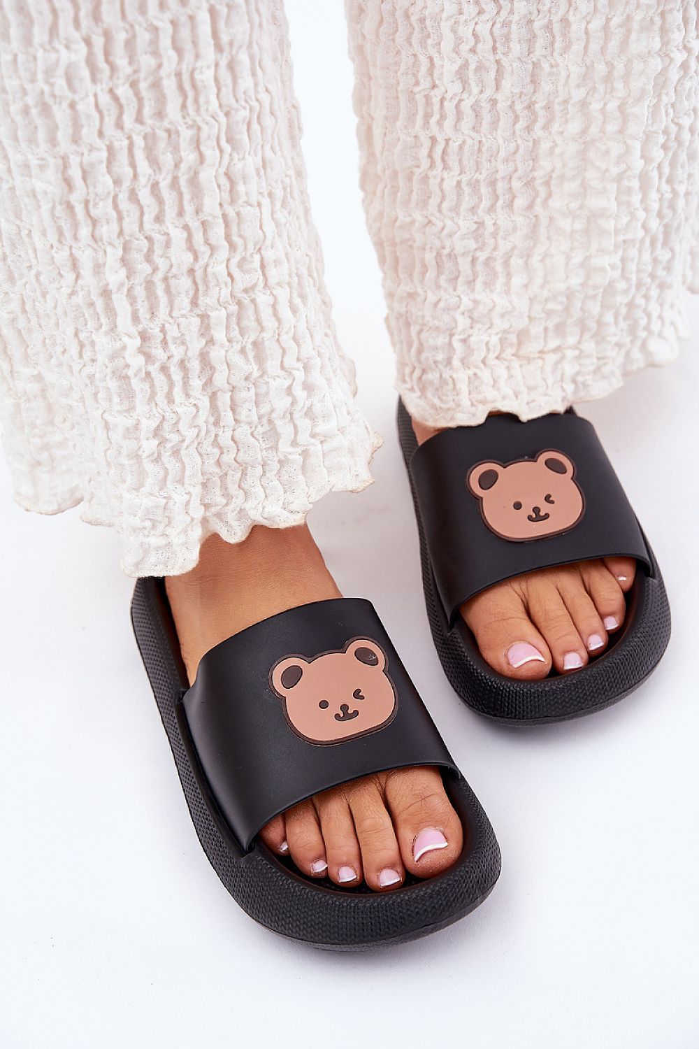  Papucs model 215751 Step in style 