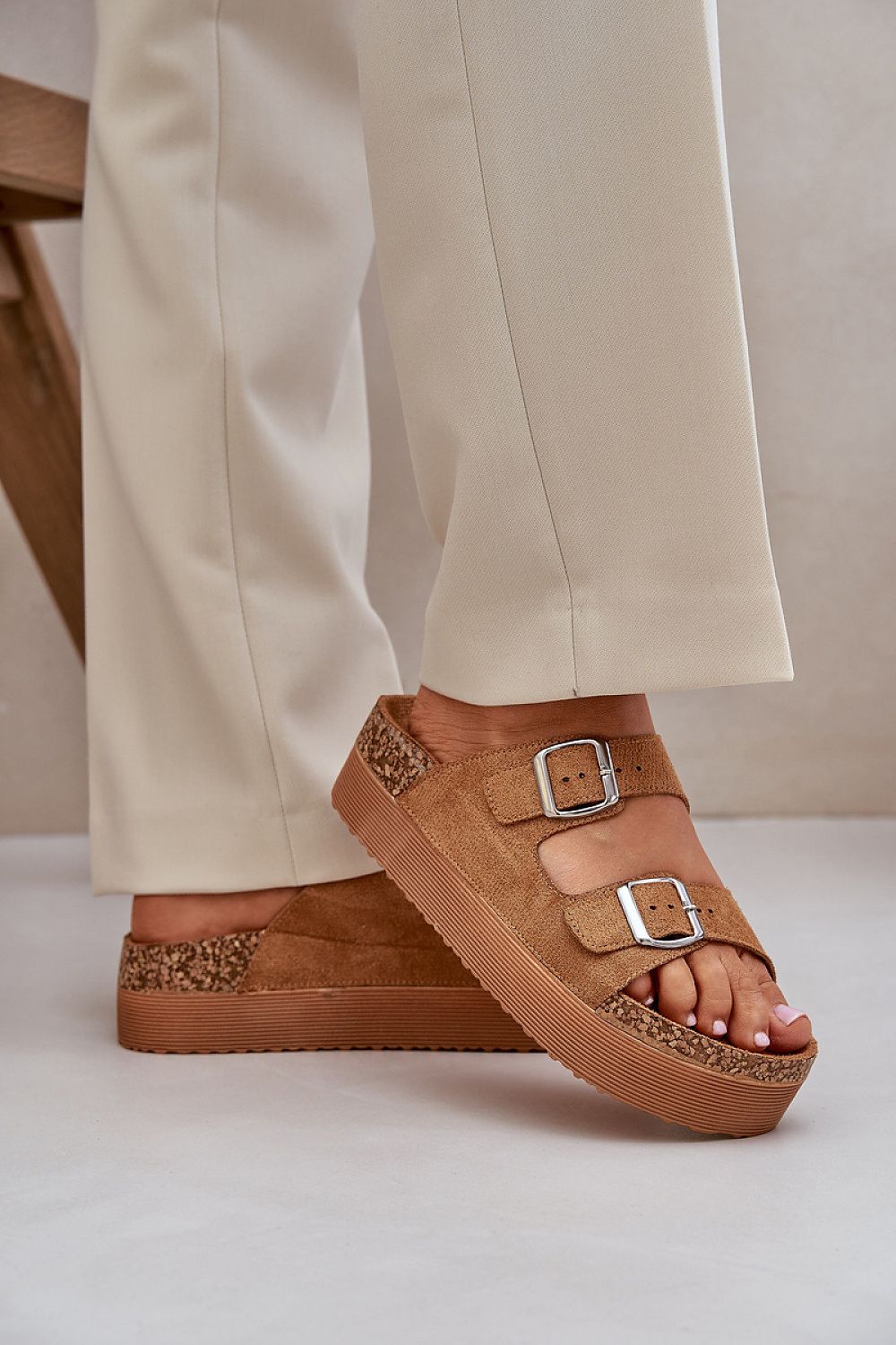  Papucs model 215955 Step in style 