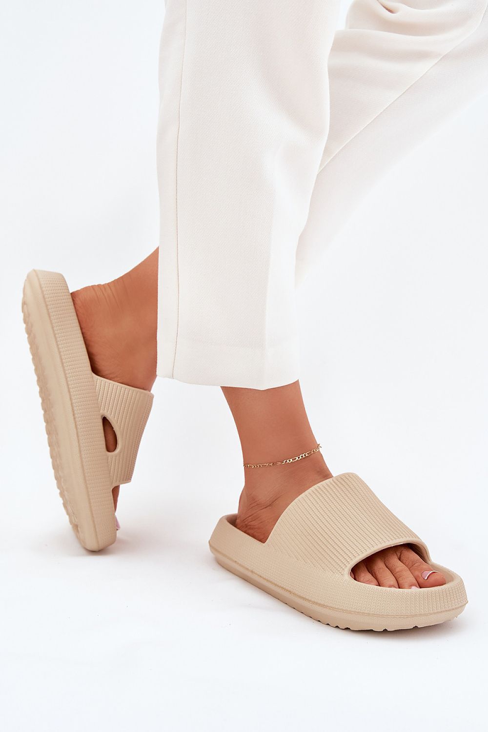  Papucs model 215957 Step in style 