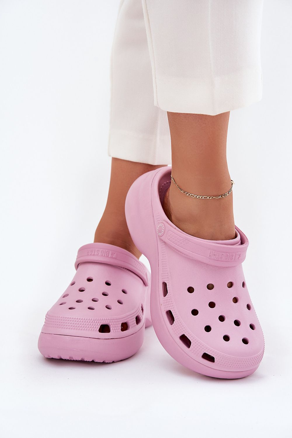  Papucs model 215959 Step in style 