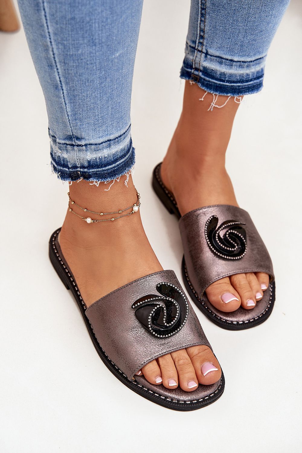  Papucs model 215979 Step in style 