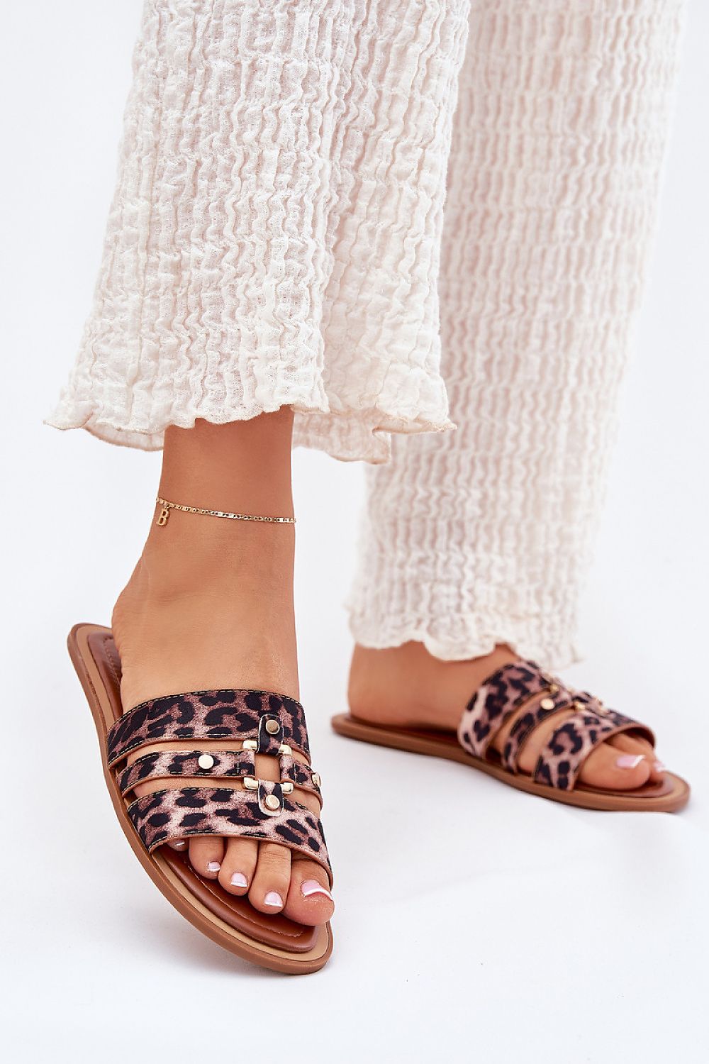  Papucs model 215984 Step in style 