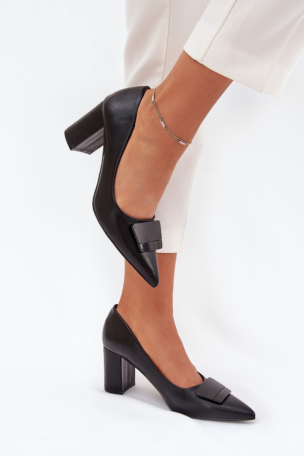  Magassárkú körömcipő model 216022 Step in style 