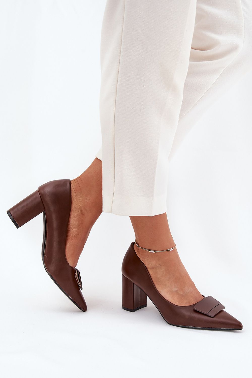  Magassárkú körömcipő model 216087 Step in style 