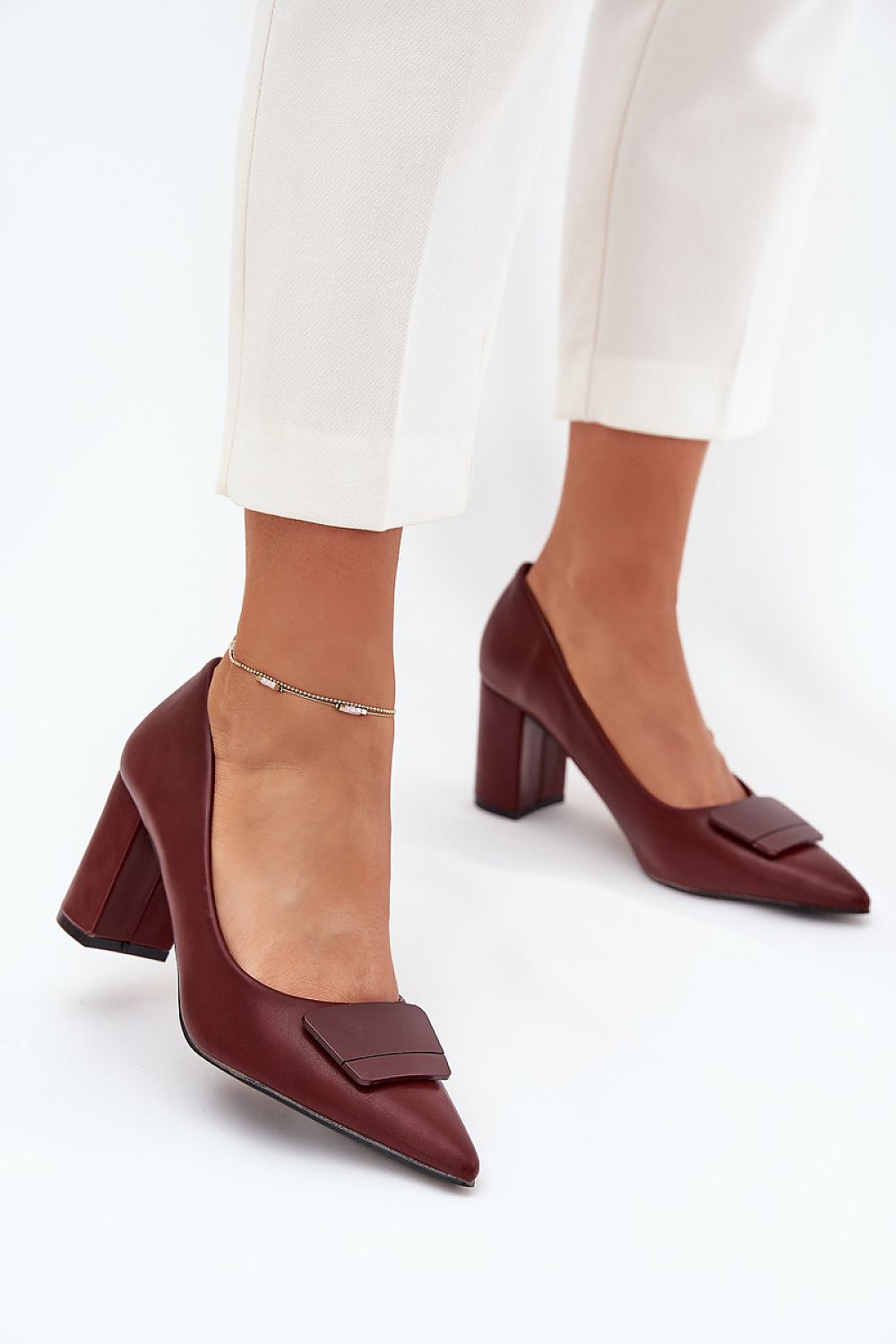  Magassárkú körömcipő model 216088 Step in style 