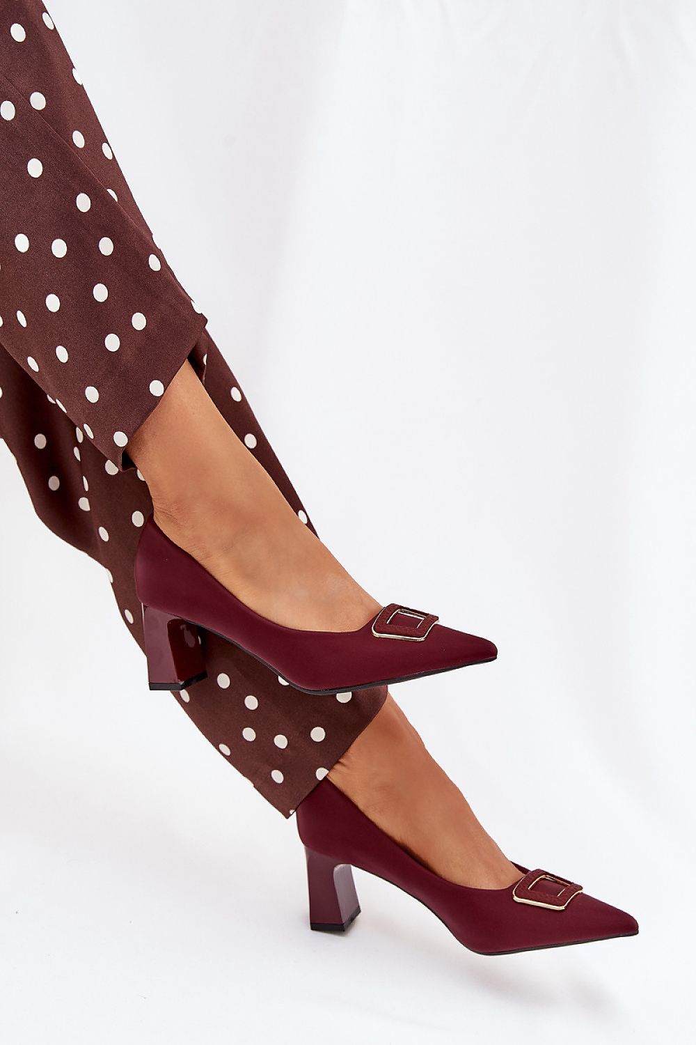  Magassárkú körömcipő model 216089 Step in style 
