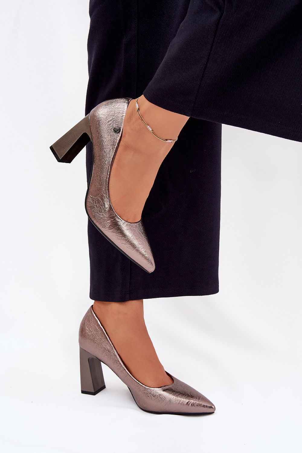  Magassárkú körömcipő model 216311 Step in style 
