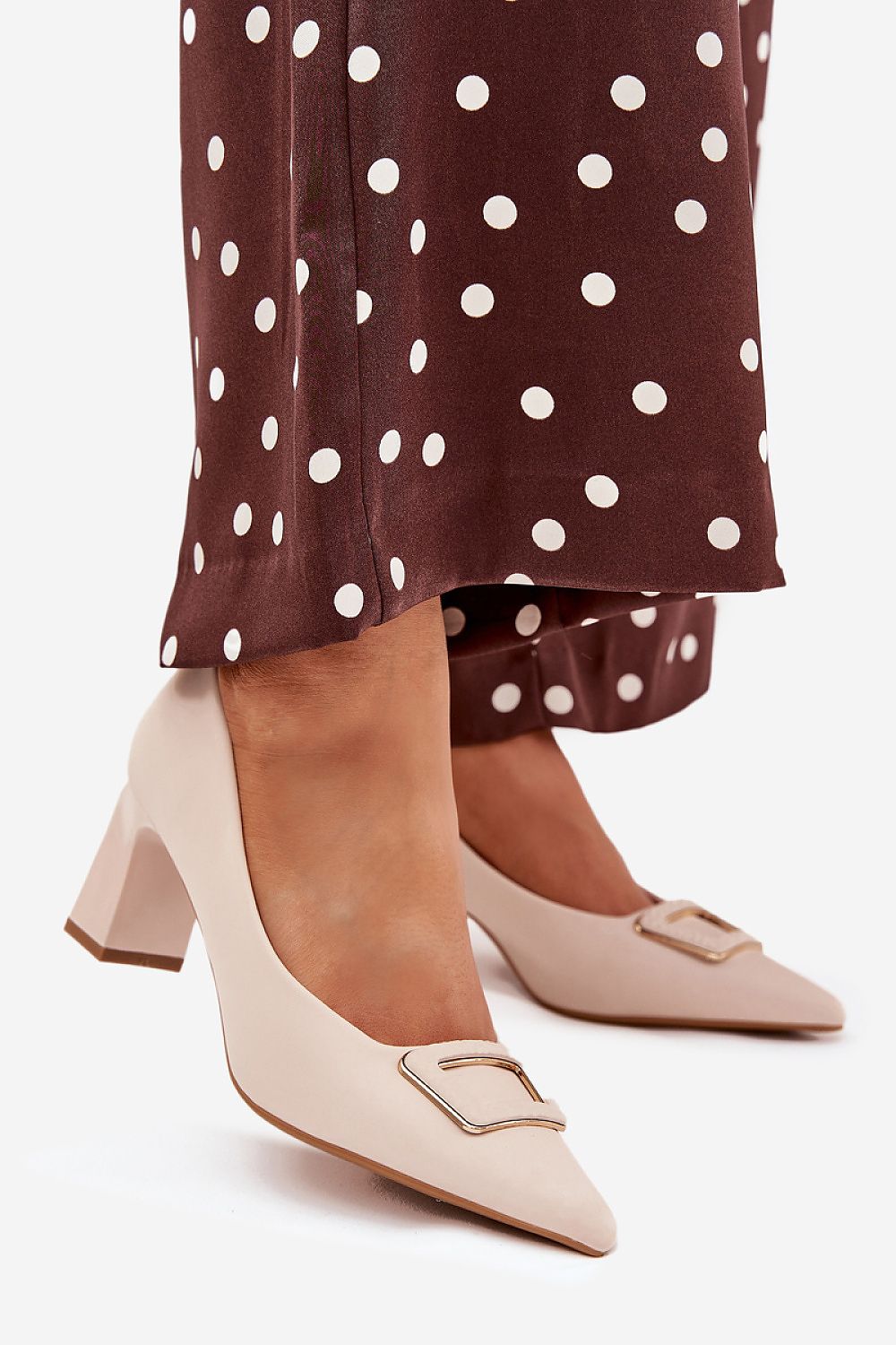 Magassárkú körömcipő model 216315 Step in style 