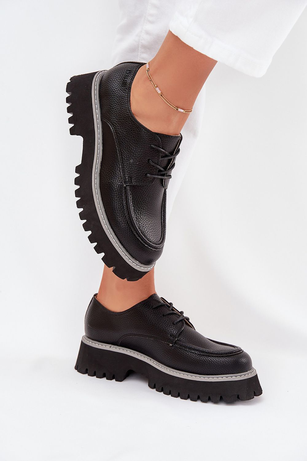  Félcipő model 216318 Step in style 