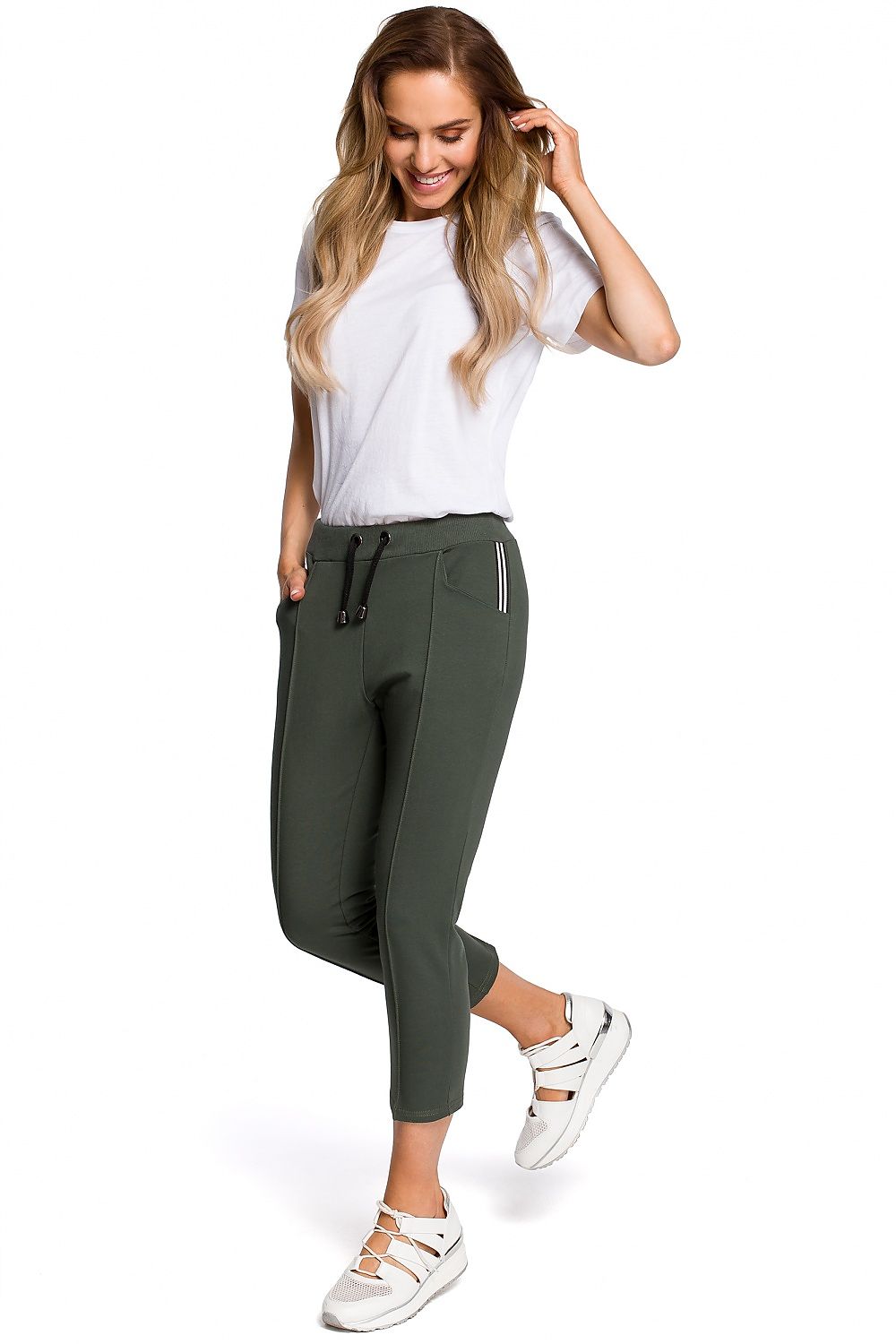  Női nadrág model 127519 Moe 