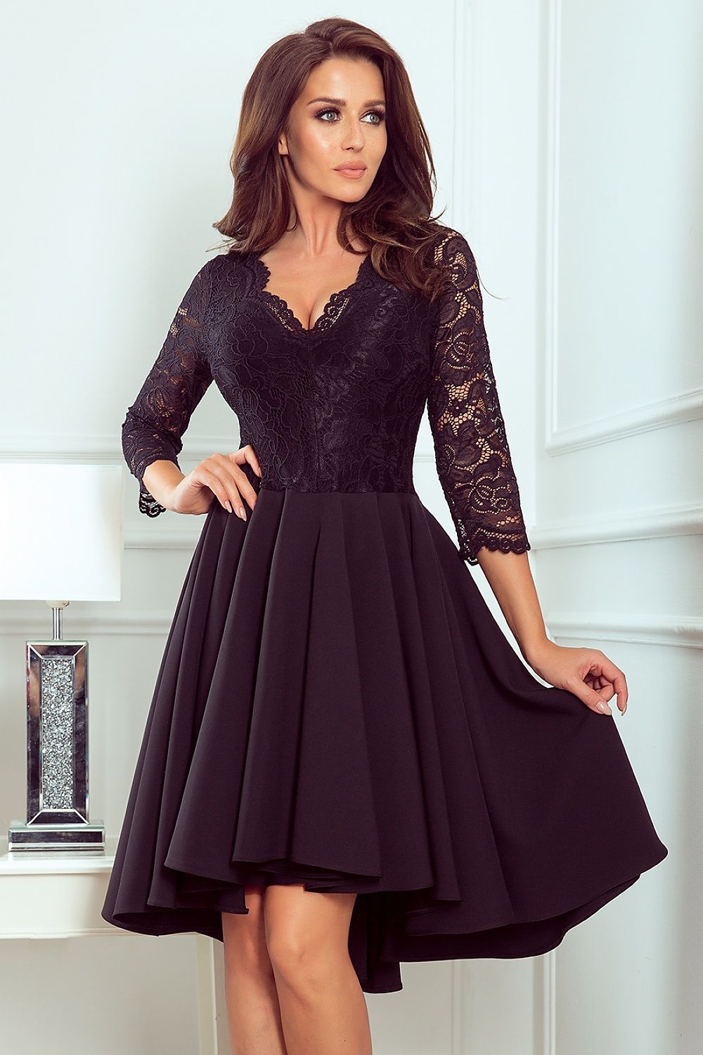  Estélyi ruha model 134964 Numoco 