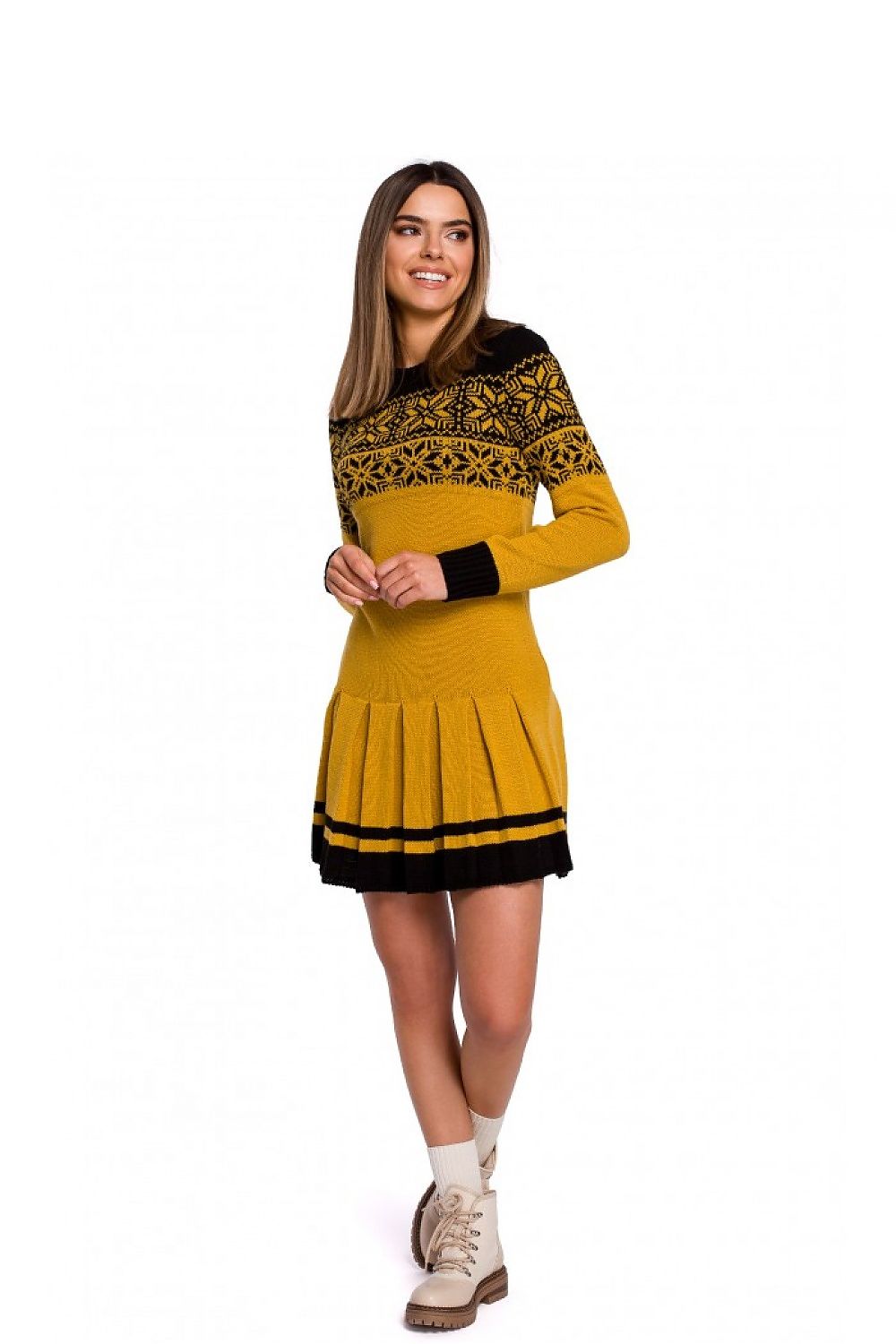  Hétköznapi ruha model 150219 Moe 