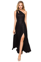  Estélyi ruha model 172394 Moe 