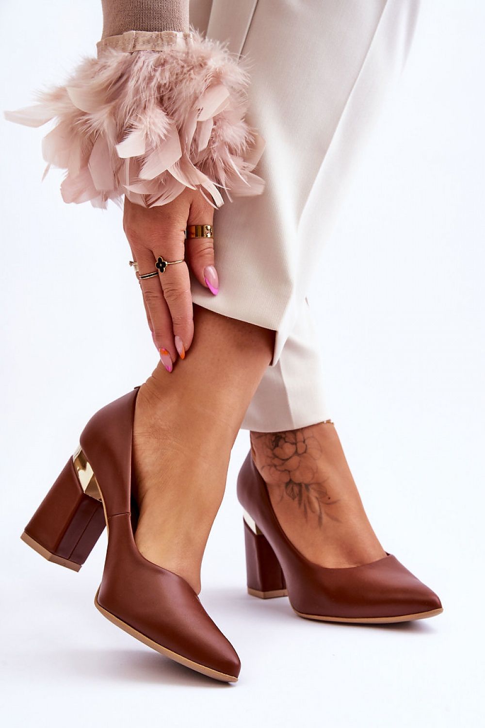  Magassárkú körömcipő model 177683 Step in style 