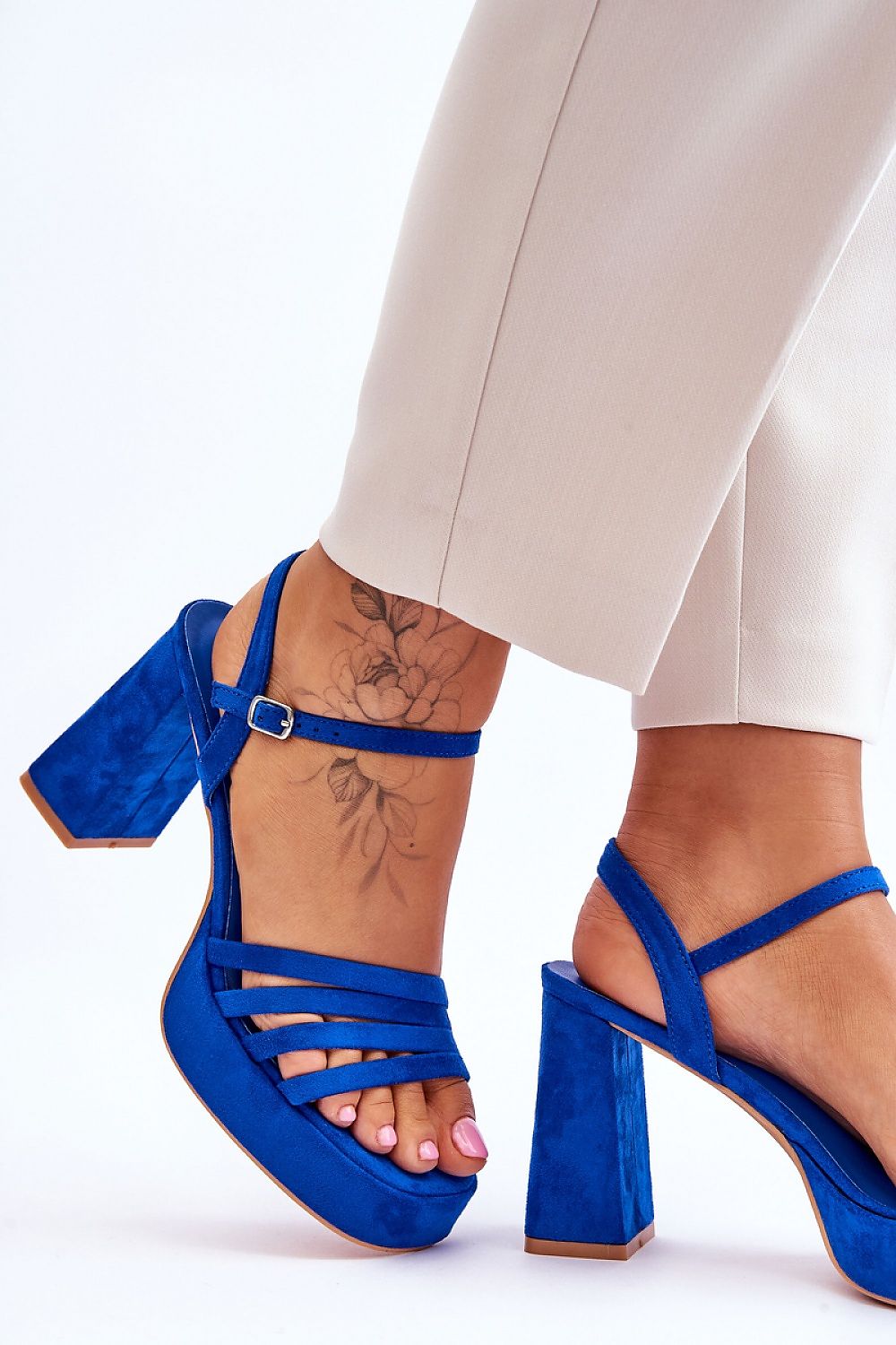  Magassarkú szandál model 179123 Step in style 